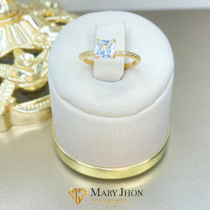Anillo Cuadrado Cristal