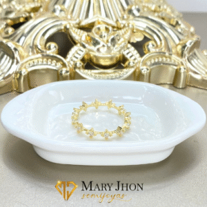 Anillo Zirconias