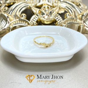 Anillo Tachonado