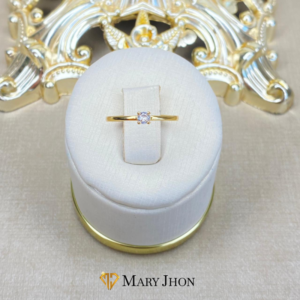 Anillo Solitario Corazón de Luz